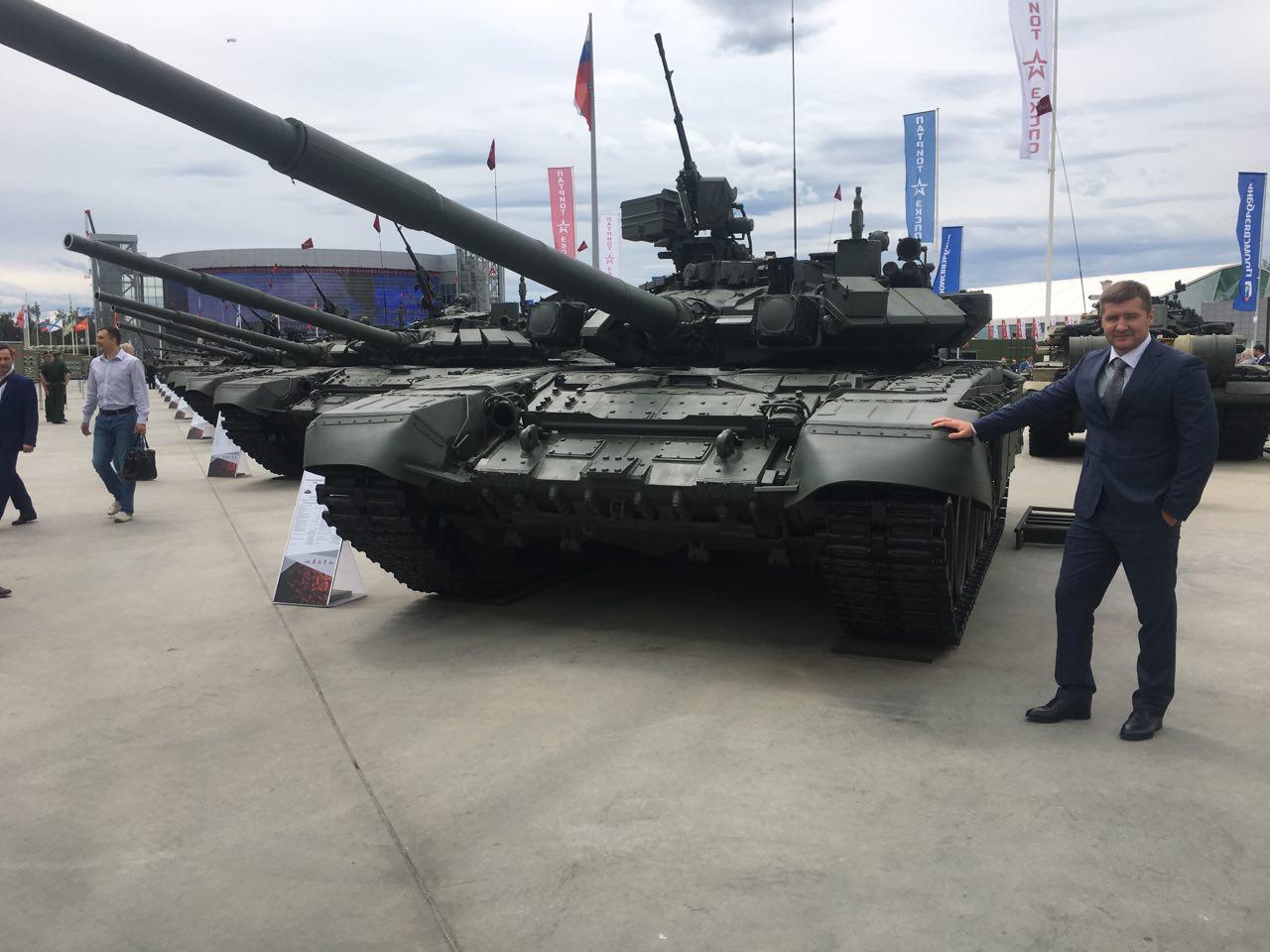 Международный военно-технический форум «Армия 2019» -танк Т-90 вид спереди